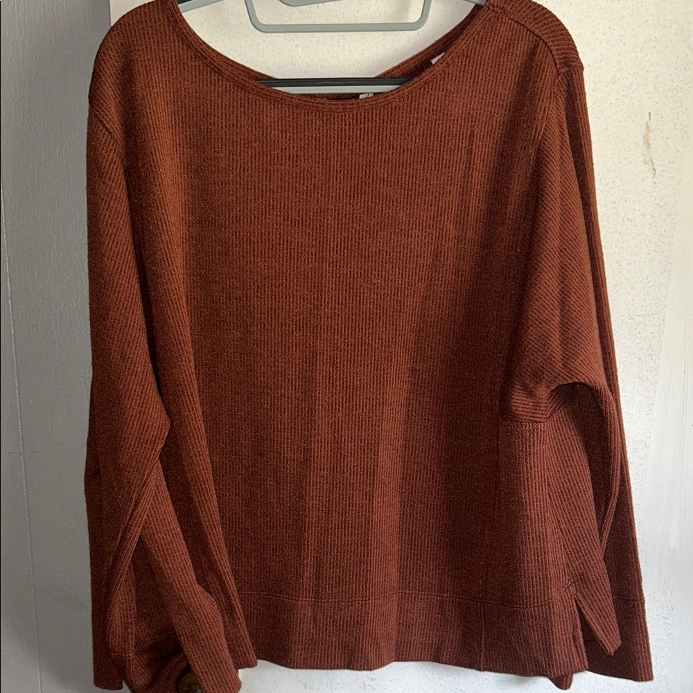 Max Studio Rust Crew Neck Sweater